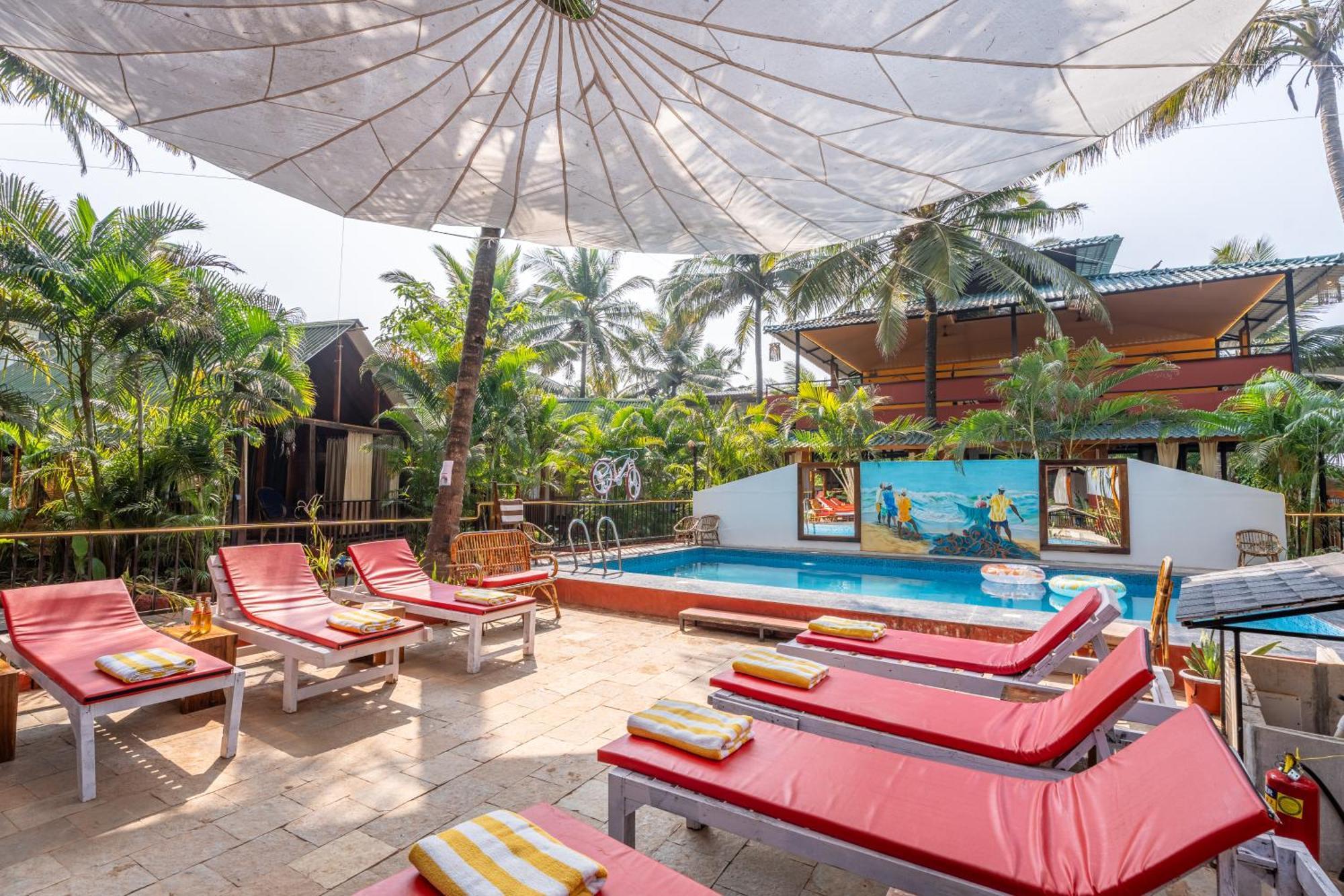 Hotel Simrose à Agonda Extérieur photo